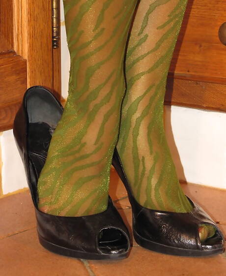 Barbara Feet pleased to share with you a free gallery with Barbara xxx gallery 227897